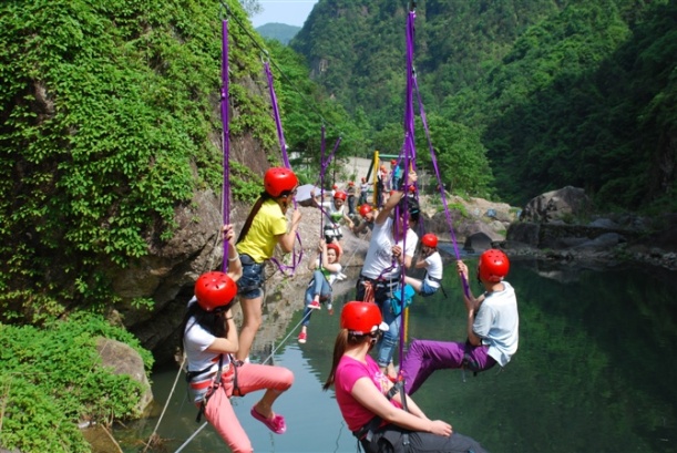 說明: D:\蘭博戶外活動宣傳照\文成峽谷拓展\3.jpeg