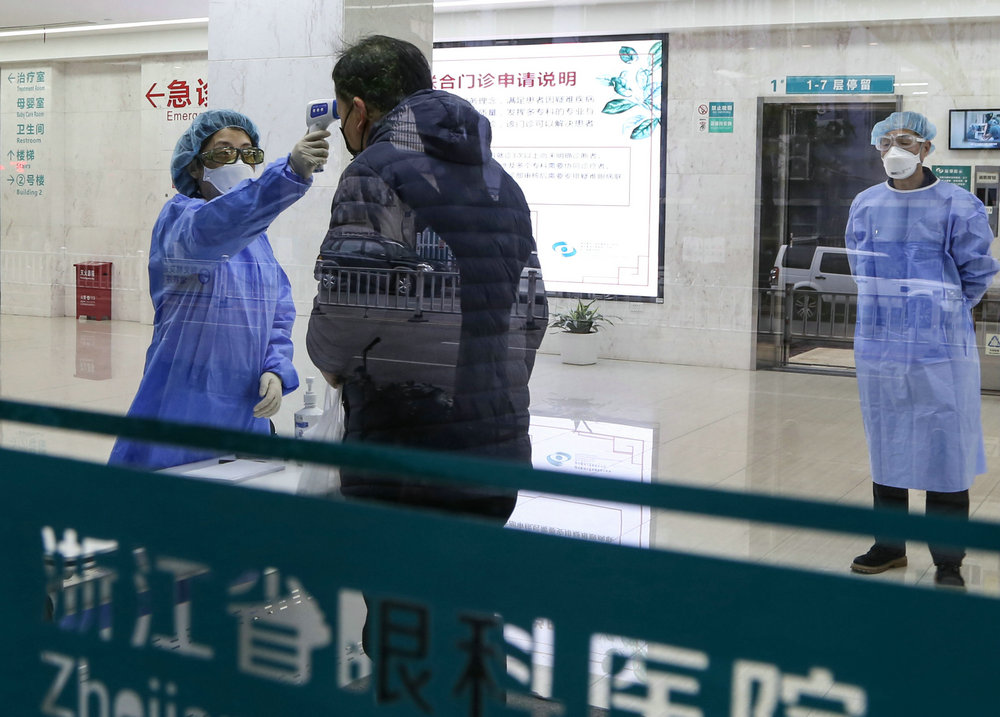 A類 2等獎(jiǎng) 趙志偉 堅(jiān)守一線_副本.jpg