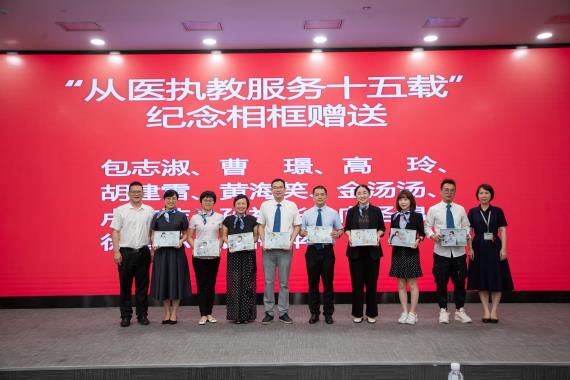 相框.jpg 相框.jpg