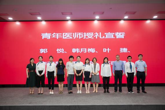 青年1.jpg 青年1.jpg